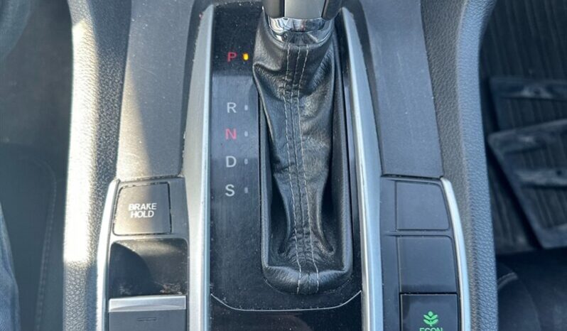 
								2019 Honda Civic Sport full									