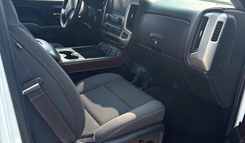 
								2018 GMC Sierra 2500 SLE full									