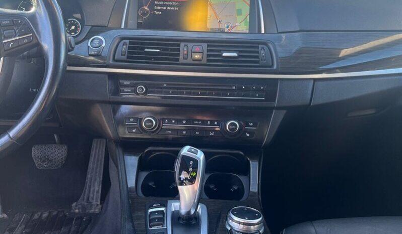 
								2016 BMW 5-Series 528i xDrive full									