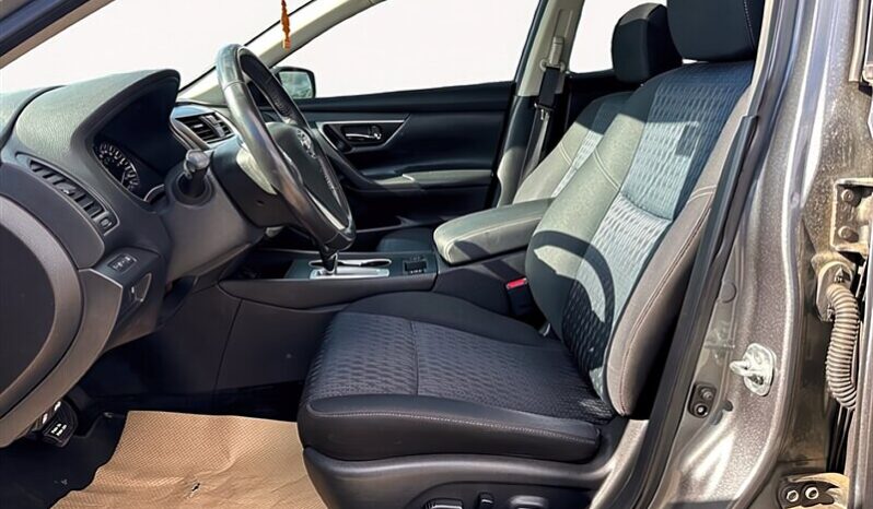 
								2018 Nissan Altima 2.5 SV full									