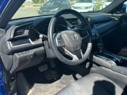 
										2019 Honda Civic Sport full									