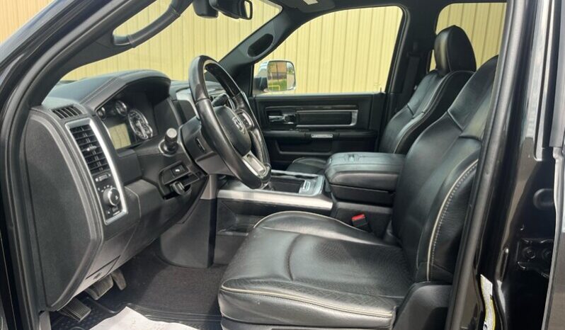 
								2017 RAM 2500 Laramie Limited Diesel Mega Cab full									