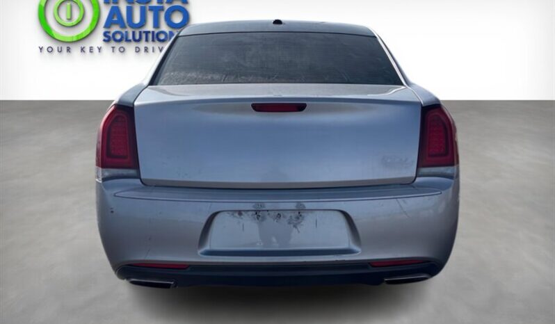 
								2016 Chrysler 300 Series S full									