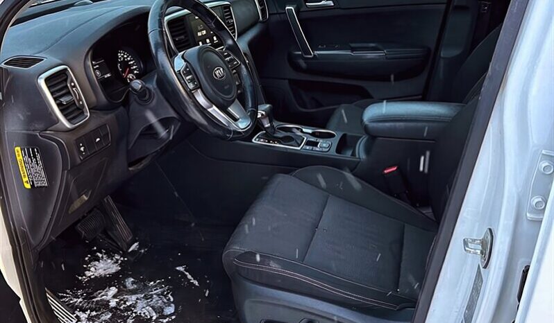 
								2020 Kia Sportage EX full									