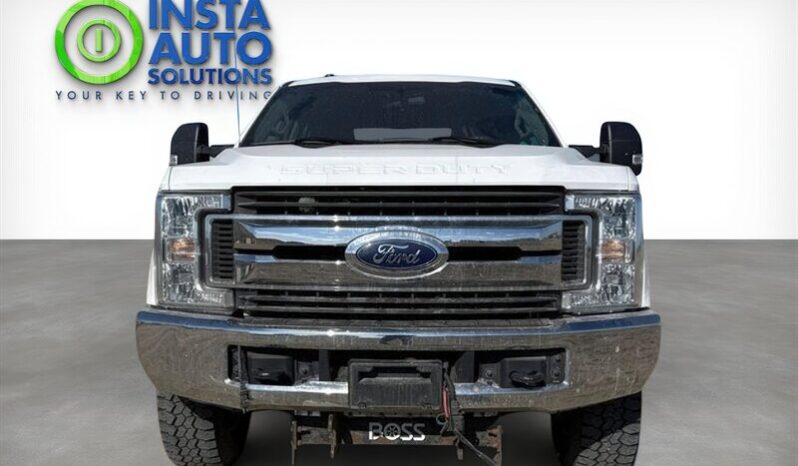 
								2019 Ford F-250 Super Duty XLT full									