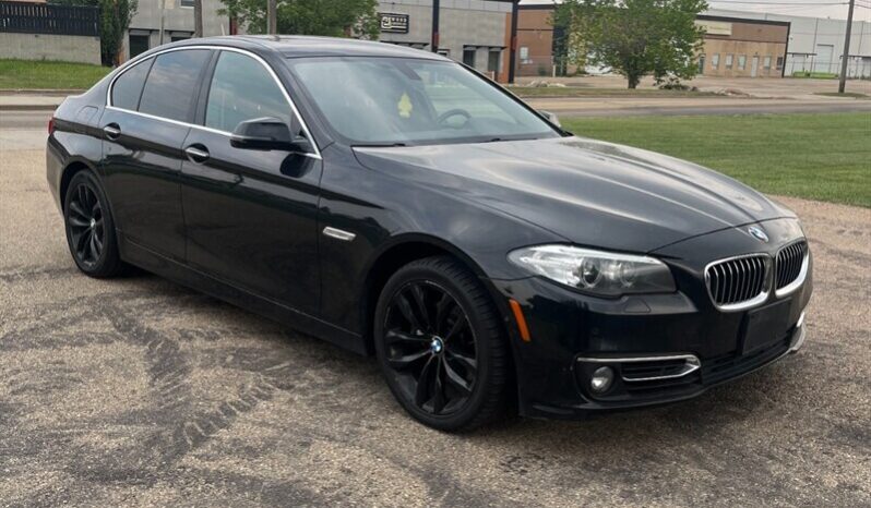
								2016 BMW 5-Series 528i xDrive full									