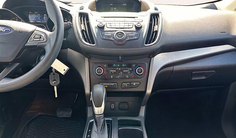 
								2018 Ford Escape SE full									