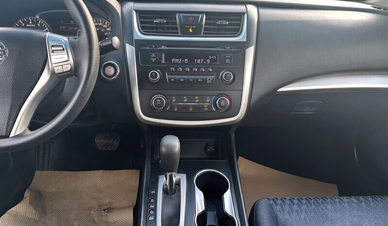 
								2017 Nissan Altima 2.5 S full									