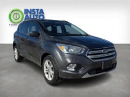 
										2018 Ford Escape SEL full									