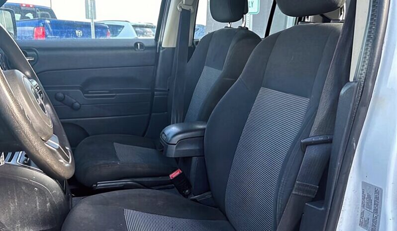 
								2016 Jeep Patriot Sport full									