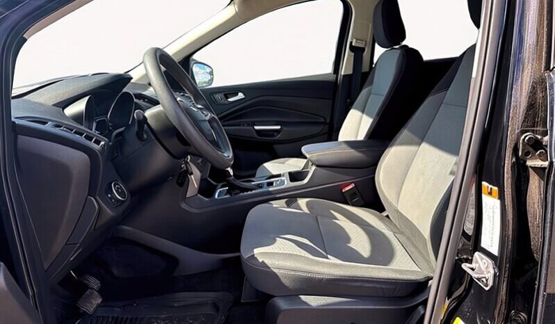 
								2018 Ford Escape SE full									