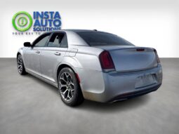 
										2016 Chrysler 300 Series S full									