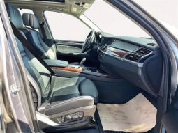 
										2011 BMW X5 xDrive50i full									