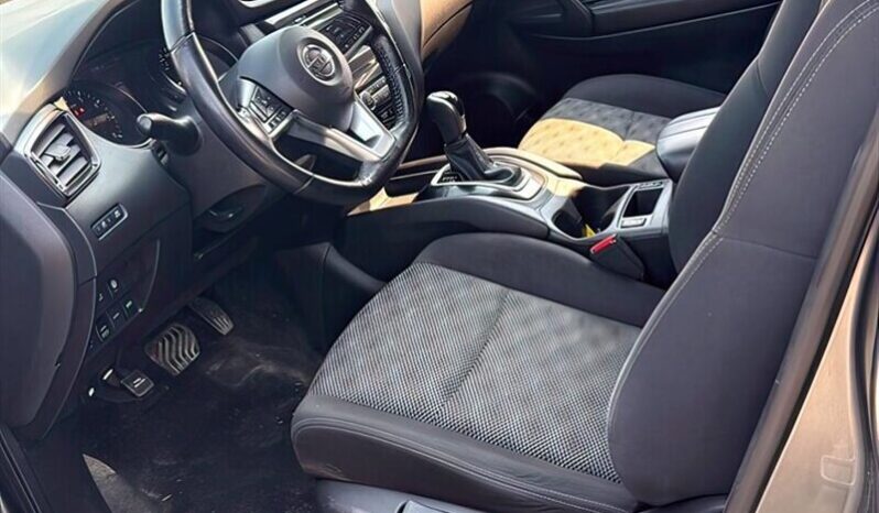
								2020 Nissan Qashqai SV full									