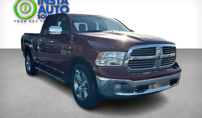 
								2015 RAM 1500 Big Horn full									