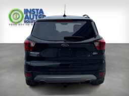 
										2019 Ford Escape SEL full									