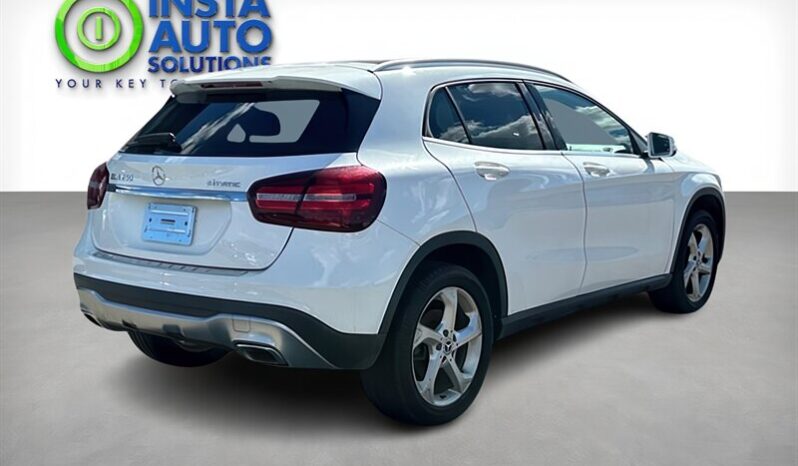 
								2019 Mercedes-Benz GLA-Class GLA 250 4MATIC full									