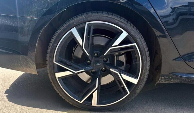 
								2018 Audi A4 2.0 TFSI quattro Technik full									
