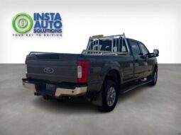 
										2019 Ford F-350 Super Duty XLT full									