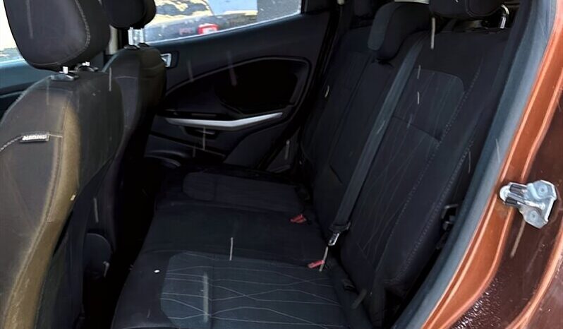 
								2019 Ford EcoSport SE full									