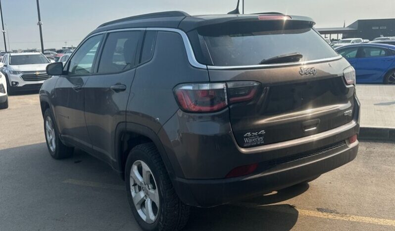 
								2019 Jeep Compass North full									