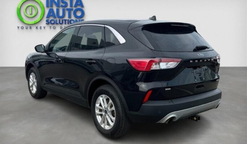 
								2022 Ford Escape SE full									