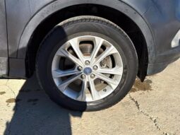 
										2018 Ford Escape SEL full									