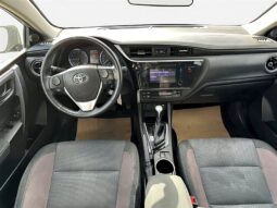 
										2018 Toyota Corolla LE full									