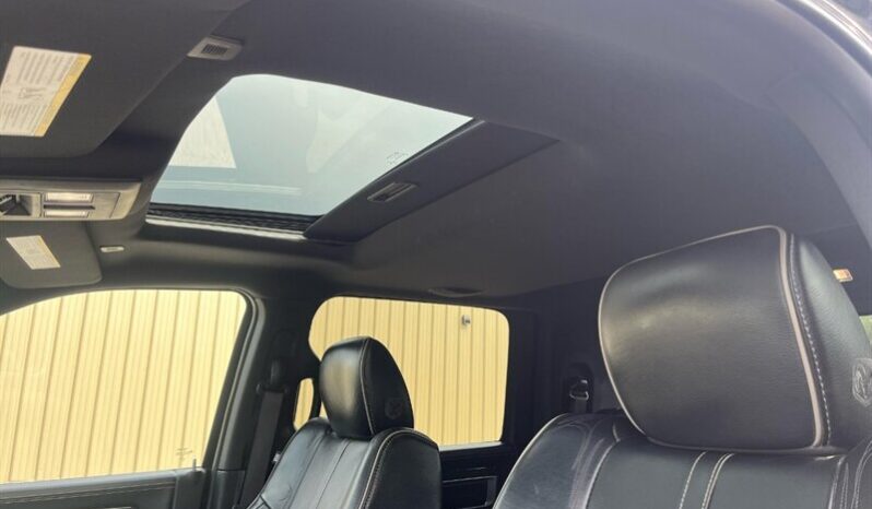 
								2017 RAM 2500 Laramie Limited Diesel Mega Cab full									