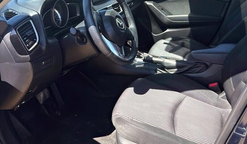 
								2015 Mazda MAZDA3 GS full									