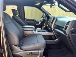 
										2019 Ford F-150 XLT Sport FX4 full									
