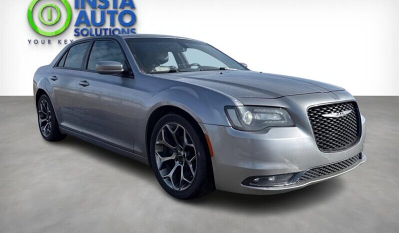 
								2016 Chrysler 300 Series S full									