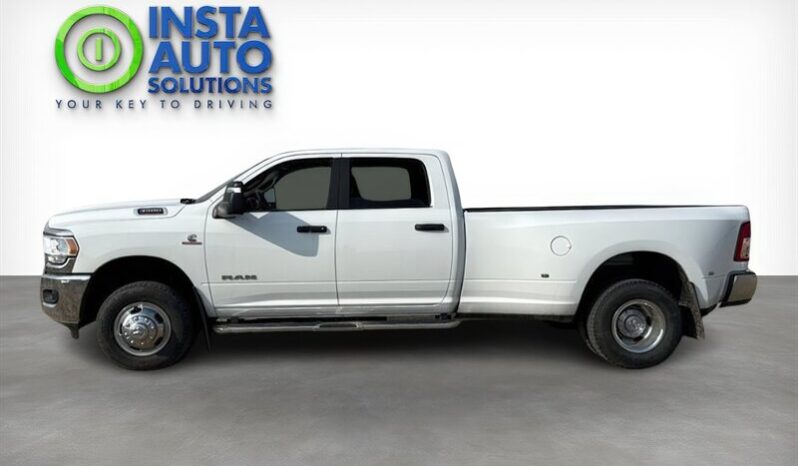 
								2023 RAM 3500 Big Horn Diesel Dually full									