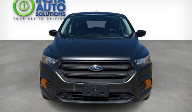 
								2019 Ford Escape S full									