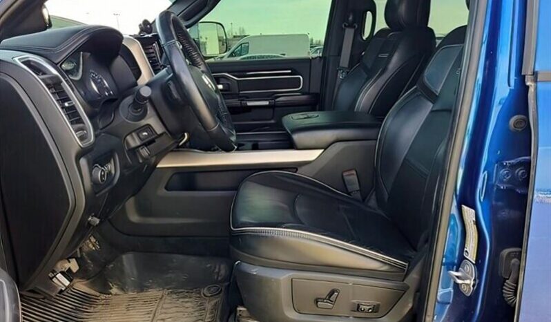 
								2019 RAM 2500 Laramie Sport Lifted Diesel full									