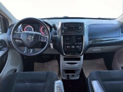 
										2017 Dodge Grand Caravan SE full									