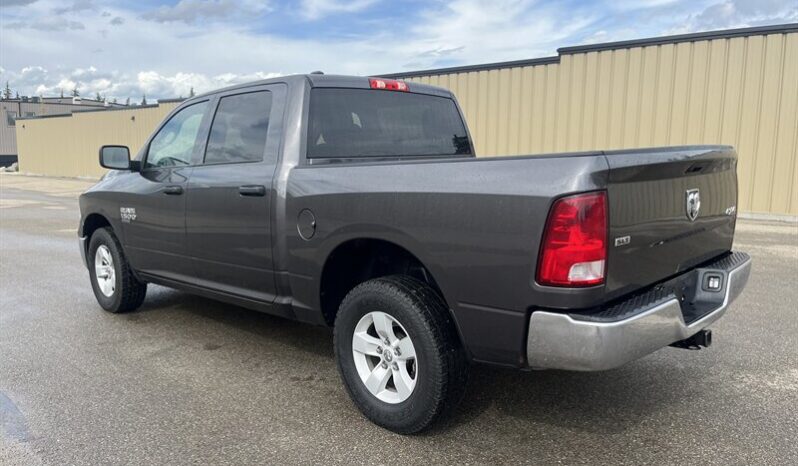 
								2022 RAM 1500 Classic SLT full									