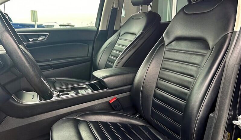 
								2019 Ford Edge SEL full									