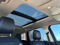 
										2018 Ford Escape SEL full									