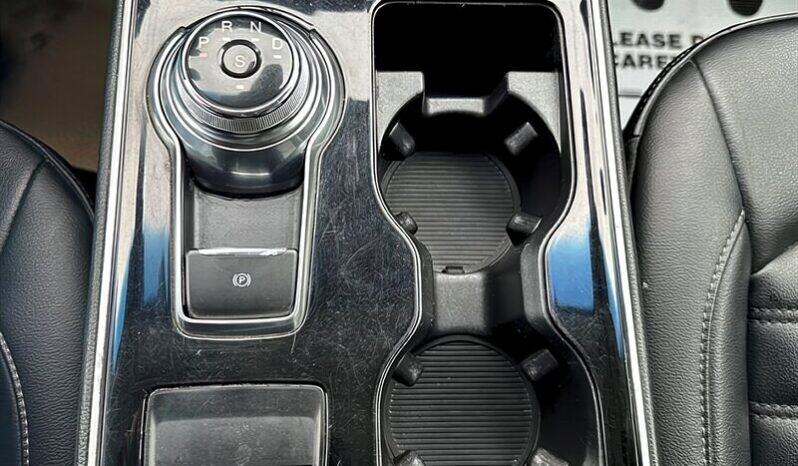 
								2019 Ford Edge SEL full									