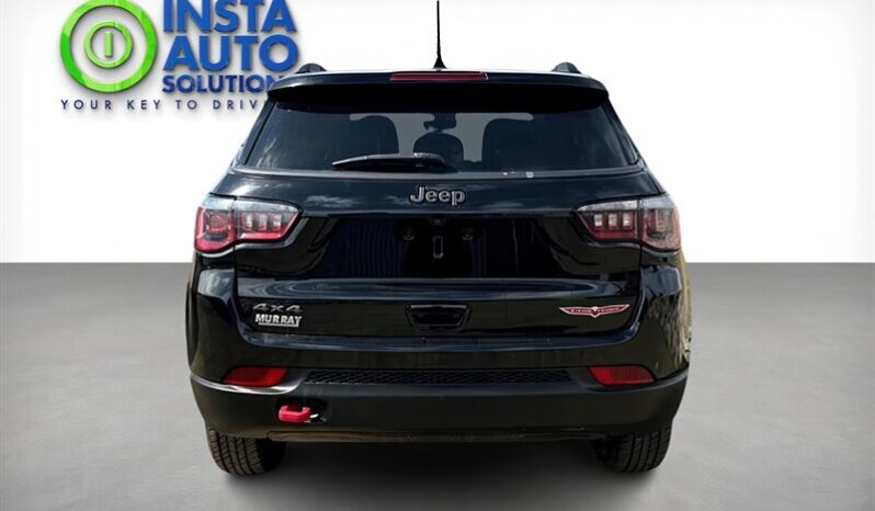 
								2017 Jeep Compass Trailhawk full									