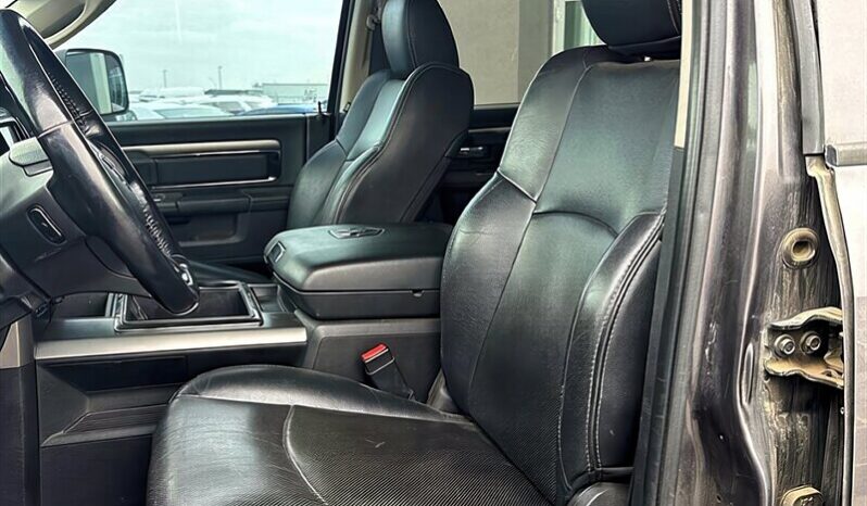 
								2014 RAM 1500 Sport 4×4 full									