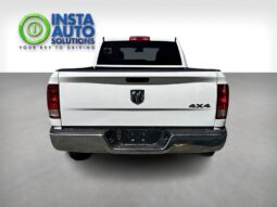 
										2017 RAM 1500 ST full									