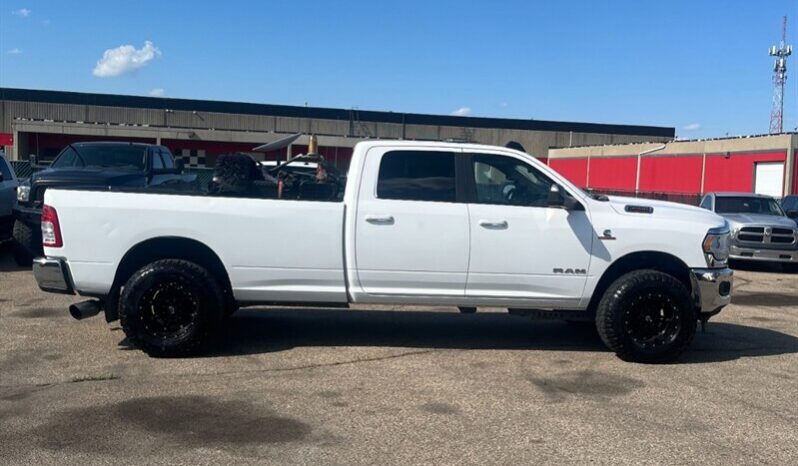 
								2020 RAM 3500 Big Horn full									