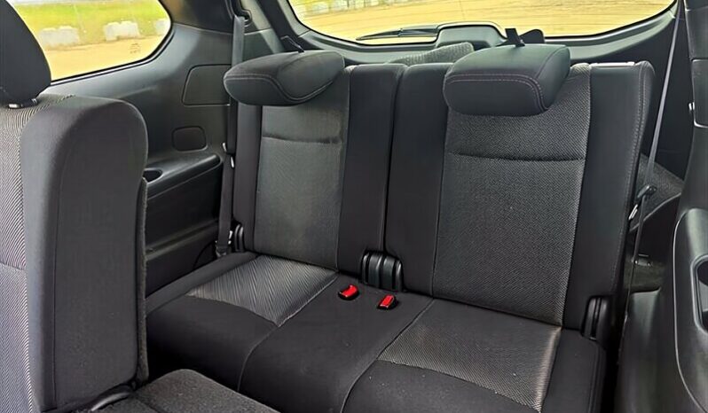 
								2018 Nissan Pathfinder S full									
