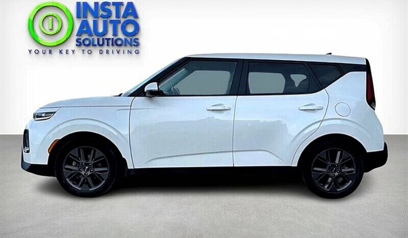 
								2020 Kia Soul EX full									