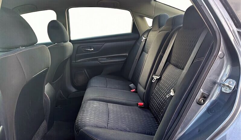 
								2017 Nissan Altima 2.5 S full									