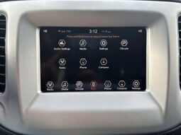 
										2019 Jeep Compass Upland full									
