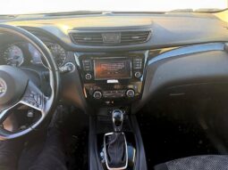 
										2019 Nissan Qashqai SV full									