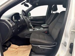 
										2018 Jeep Grand Cherokee Laredo full									